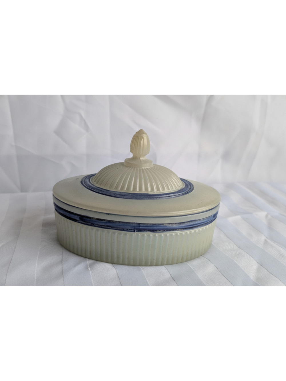 Antique Bohemian Art Nouveau Ribbed Frosted Glass Oval Trinket Box Powder Jar